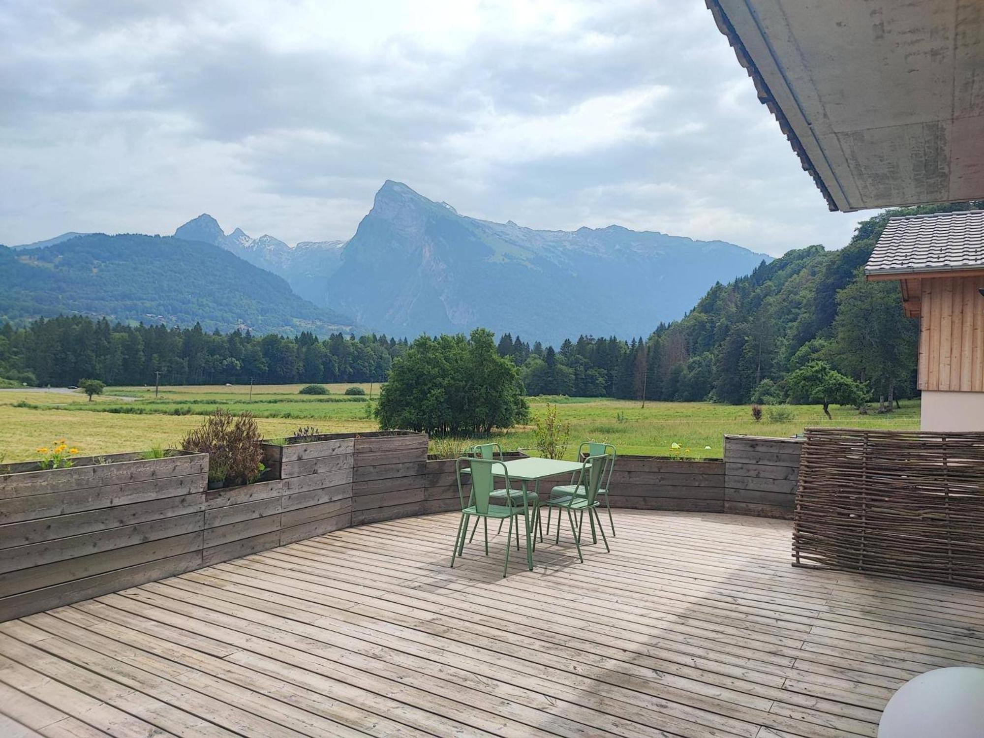 Duplex 2 Chambres Avec Grande Terrasse, Animaux Acceptes, A Samoens - Fr-1-642-77 Екстериор снимка